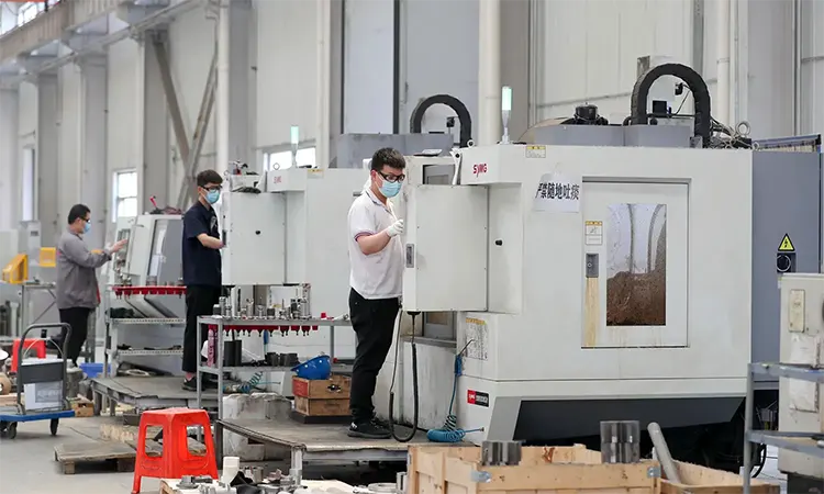 VP Technicians Operating Machinery Equipment