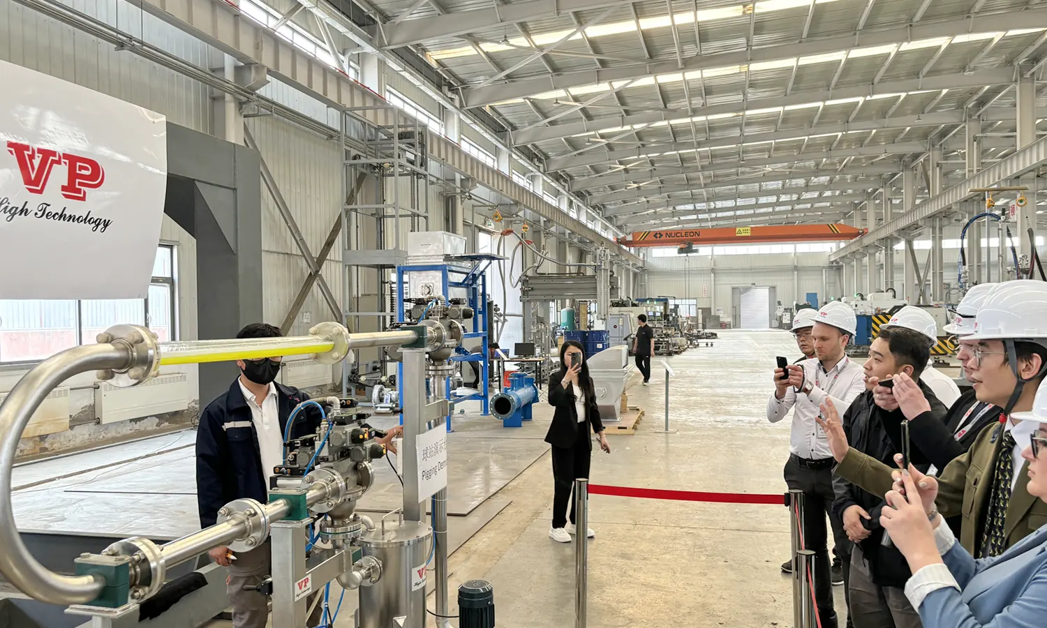 Customers Visit Our Factory